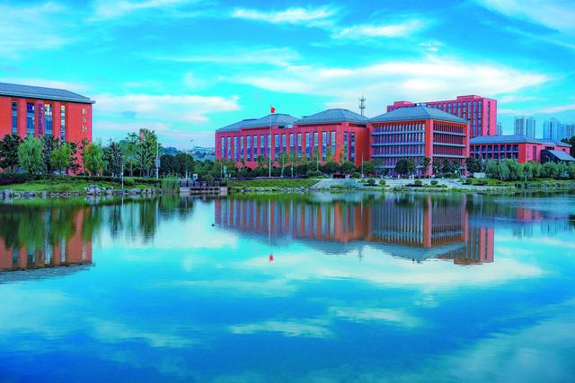 贵州大学是211大学还是985大学?